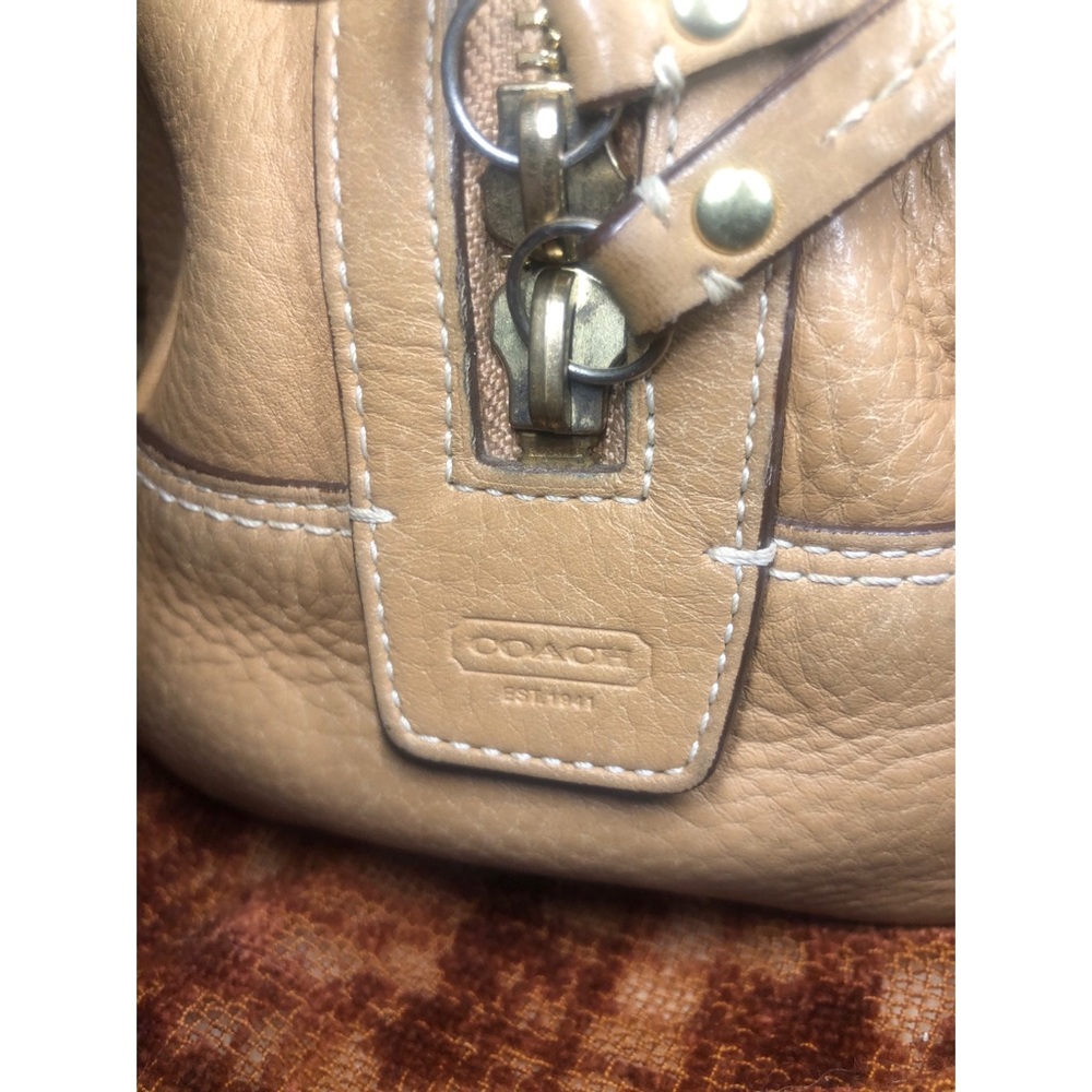 VTG Coach - Picture 3 of 8